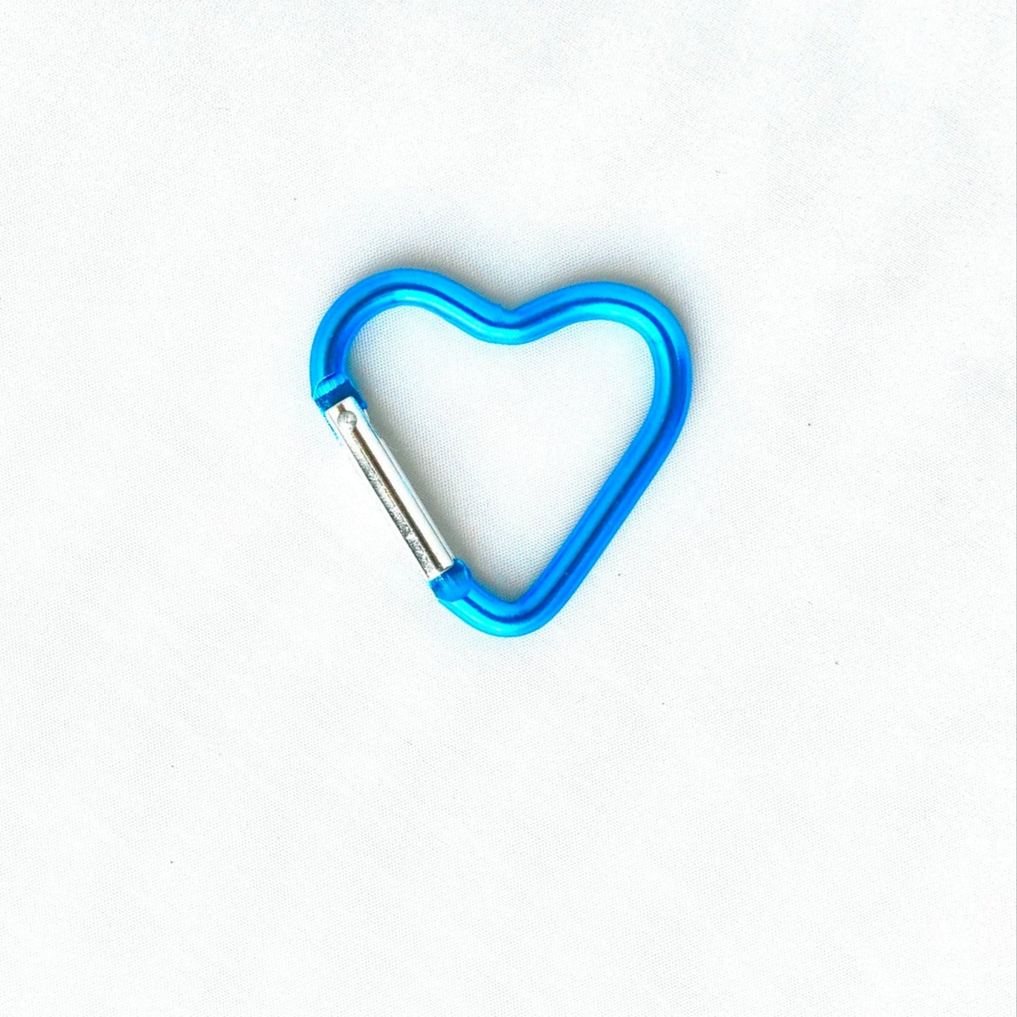 Heart Shape Carabiner (4 Colors Available)
